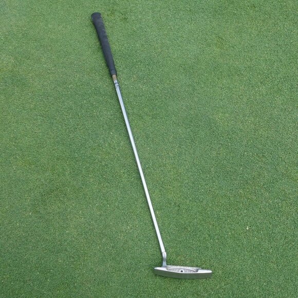 KARSTEN MFG CORP. US PAT. 283059 Ping Eye2 Black Dot Right Handed Putter - Picture 1 of 16